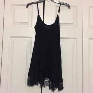 Flowy Black tank